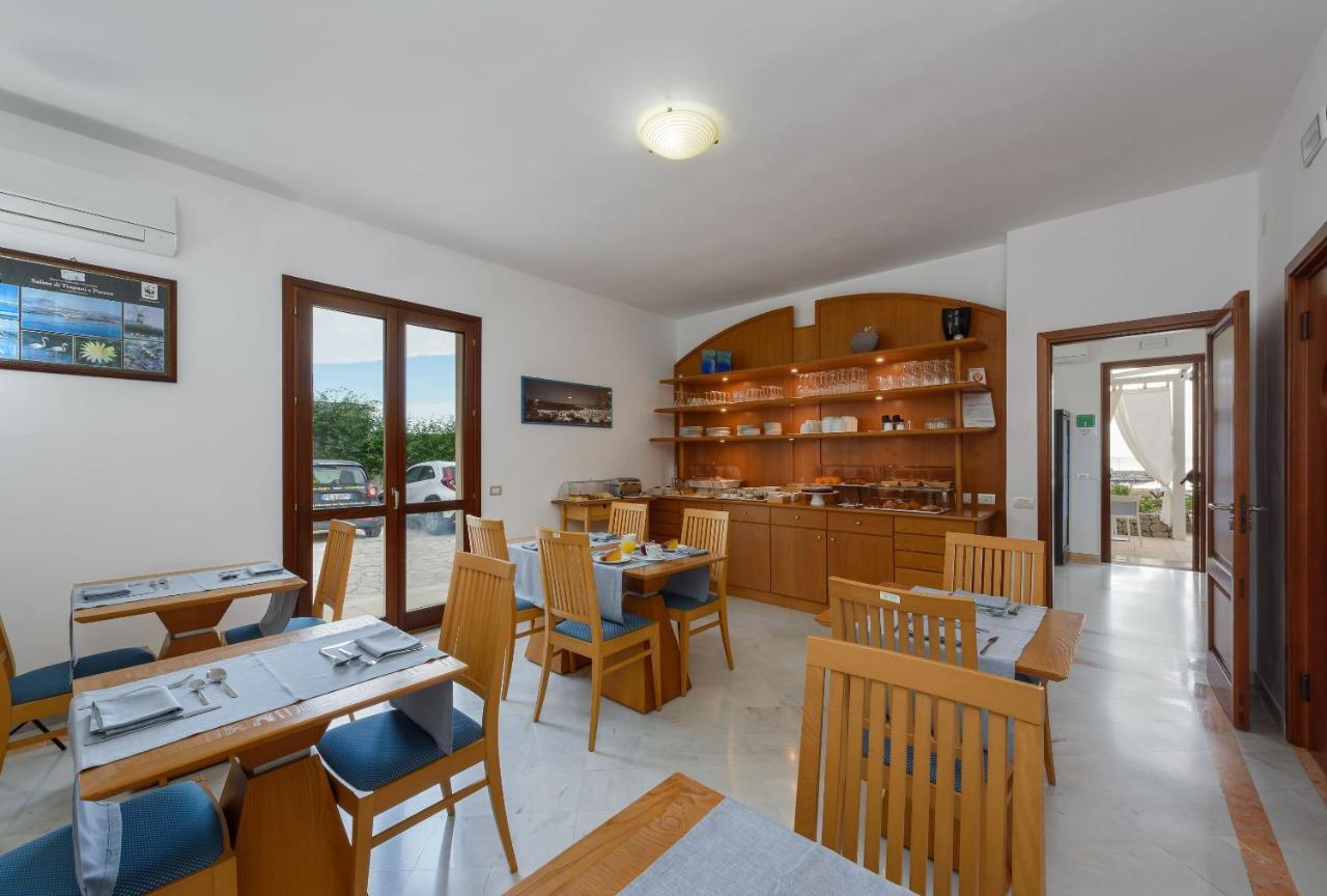 Albergo Auralba Σαν Βίτο λο Κάπο Εξωτερικό φωτογραφία