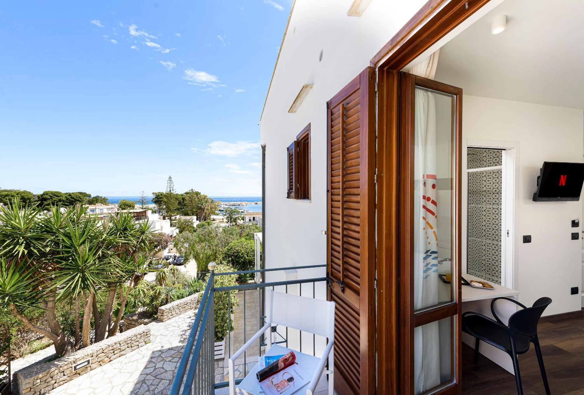 Albergo Auralba Σαν Βίτο λο Κάπο Εξωτερικό φωτογραφία