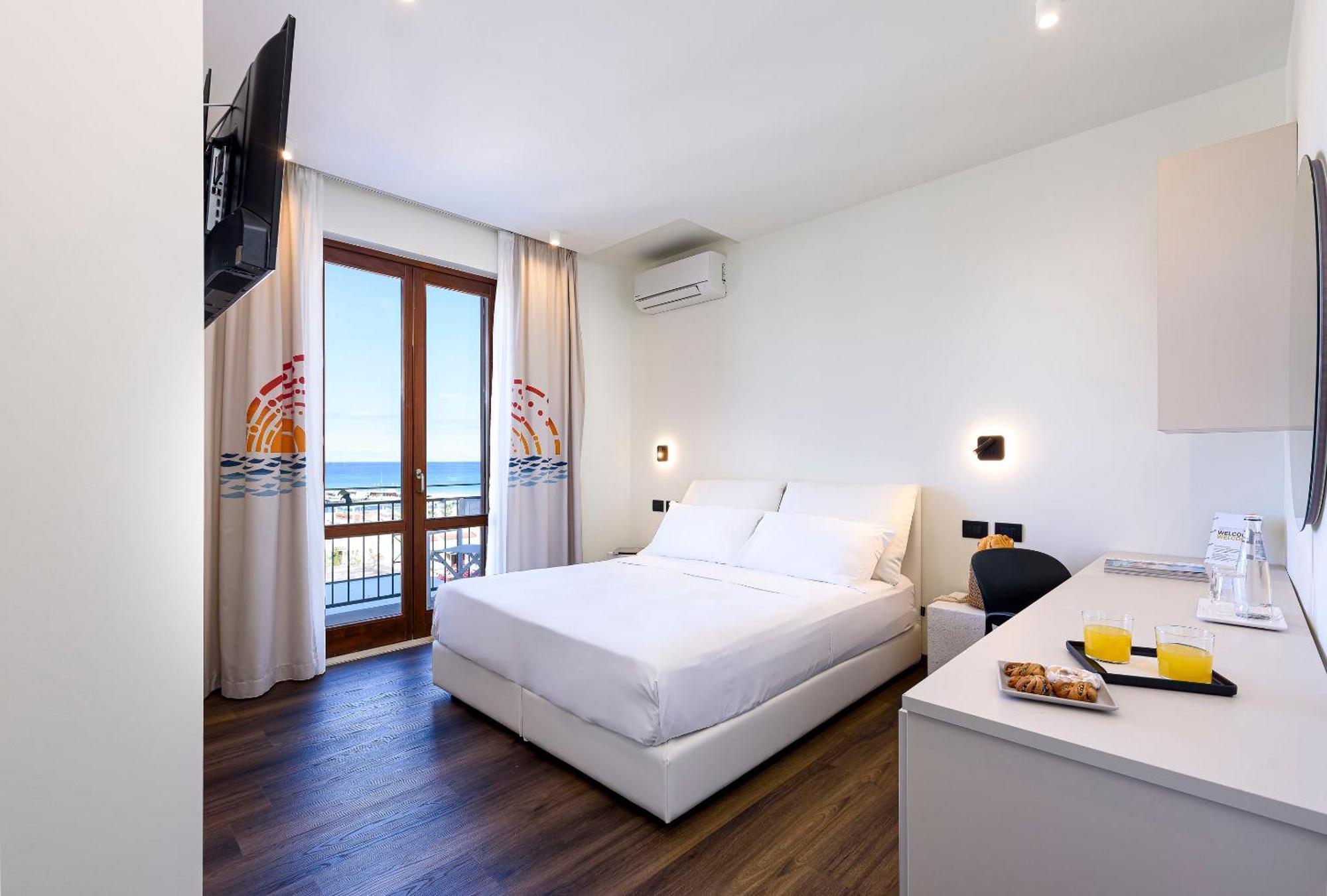 Albergo Auralba Σαν Βίτο λο Κάπο Εξωτερικό φωτογραφία